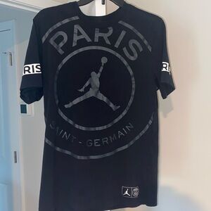 Jordan - Paris Saint Germain Black Circle